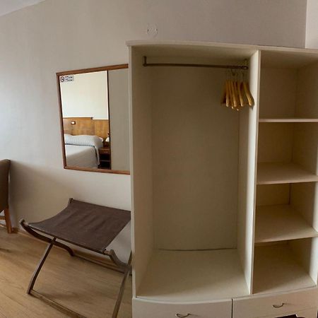Hotel Picos Del Sur El Calafate Kültér fotó