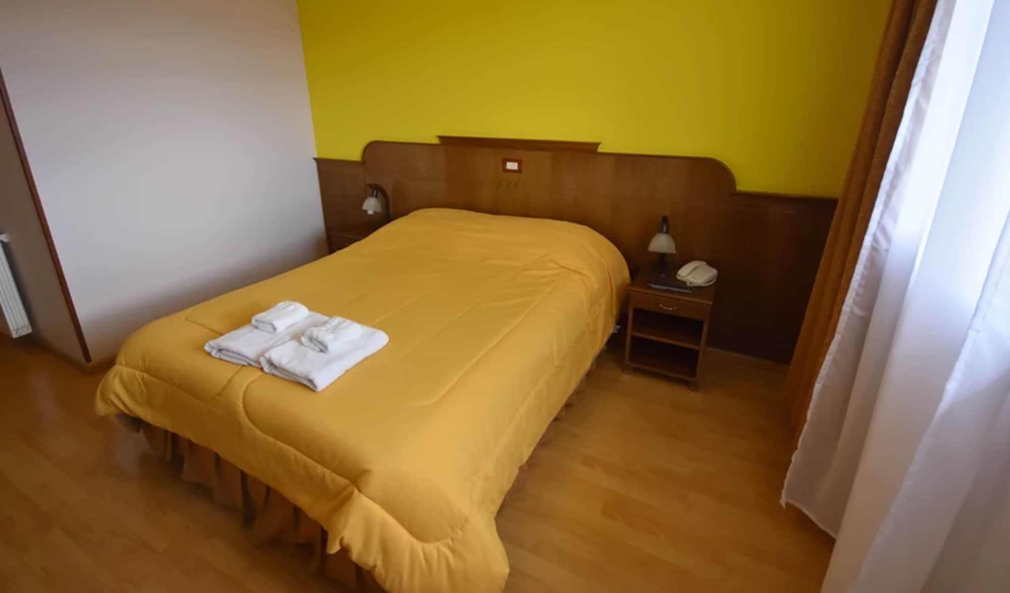 Hotel Picos Del Sur El Calafate Kültér fotó