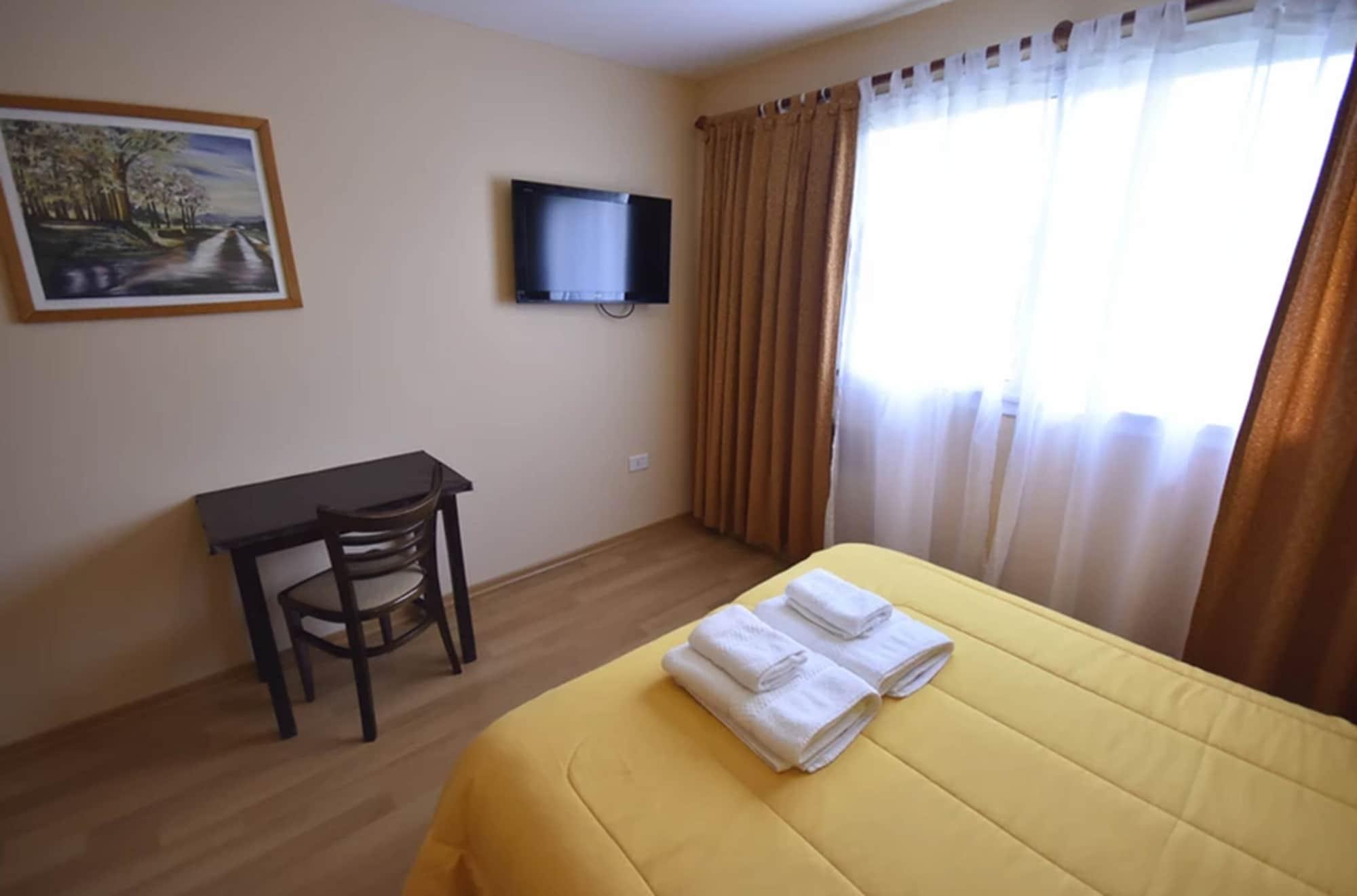 Hotel Picos Del Sur El Calafate Kültér fotó