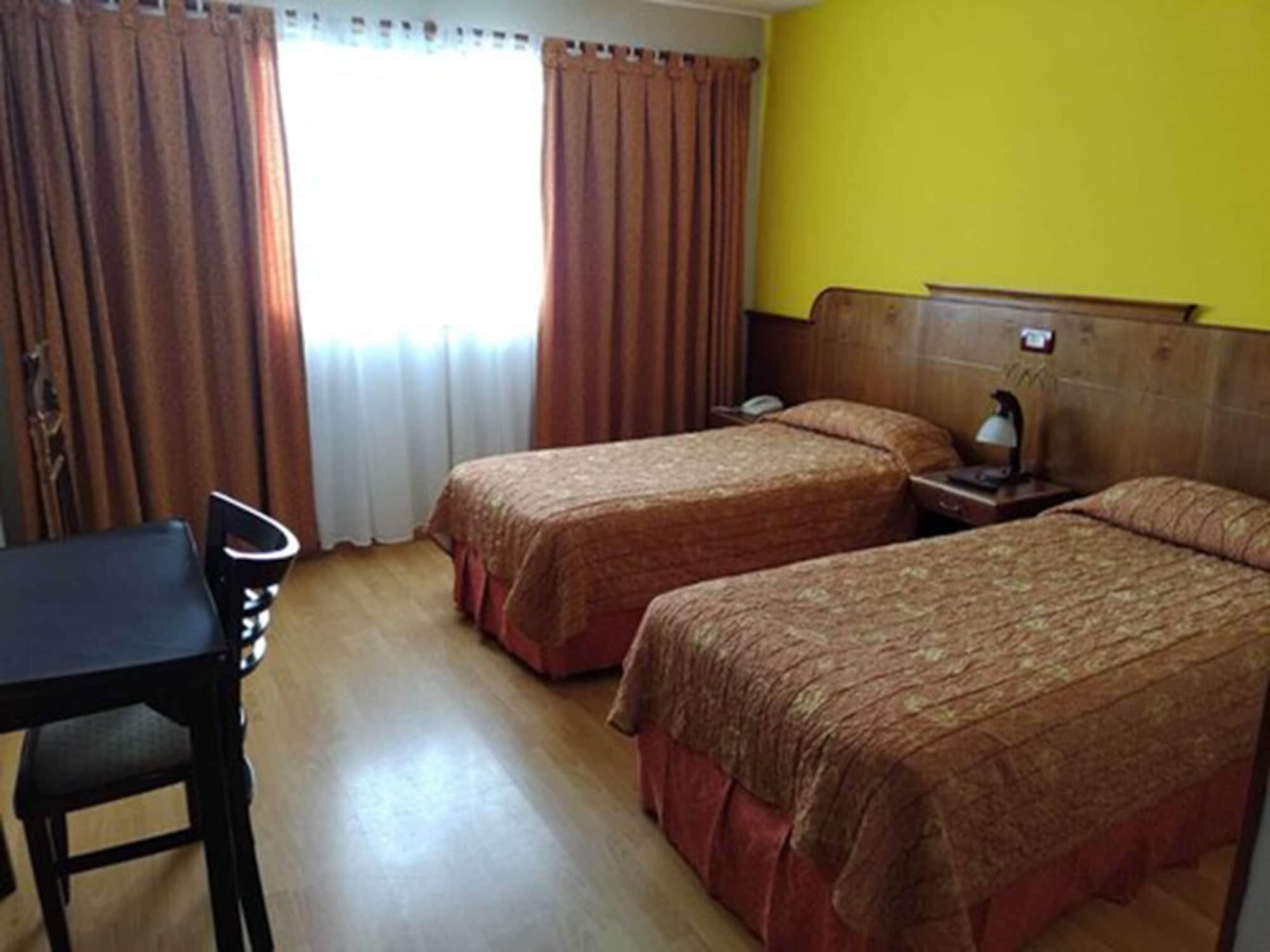 Hotel Picos Del Sur El Calafate Kültér fotó