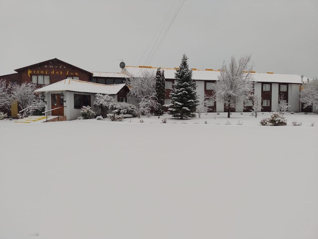 Hotel Picos Del Sur El Calafate Kültér fotó